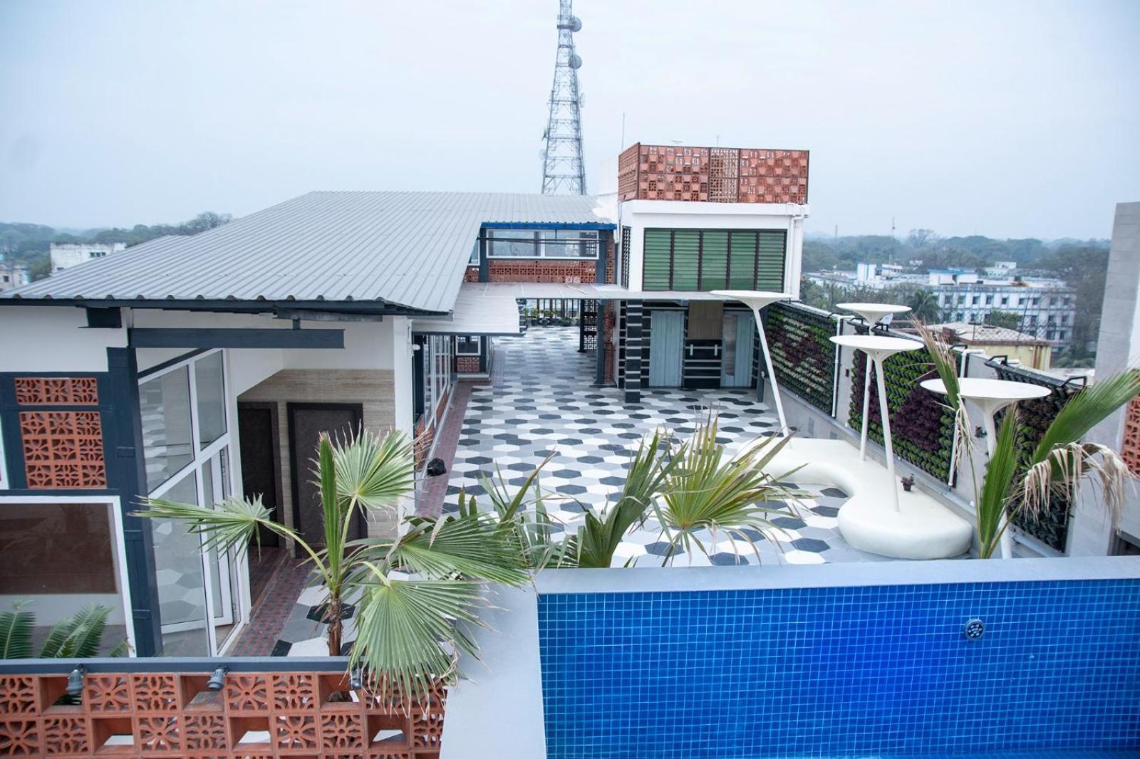 Hotel Lake View Baharampur 外观 照片