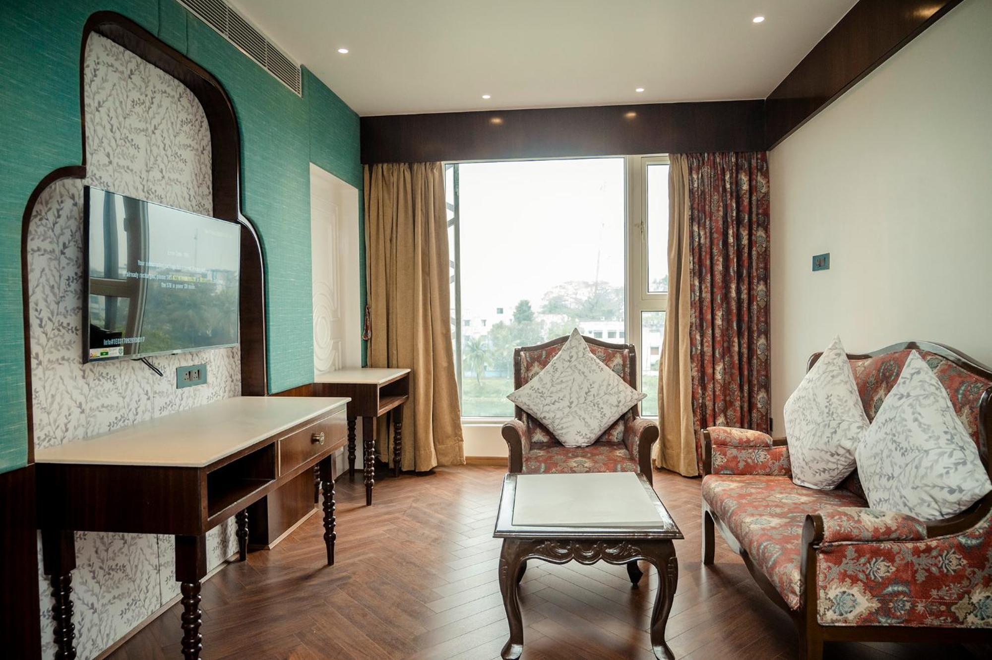 Hotel Lake View Baharampur 外观 照片