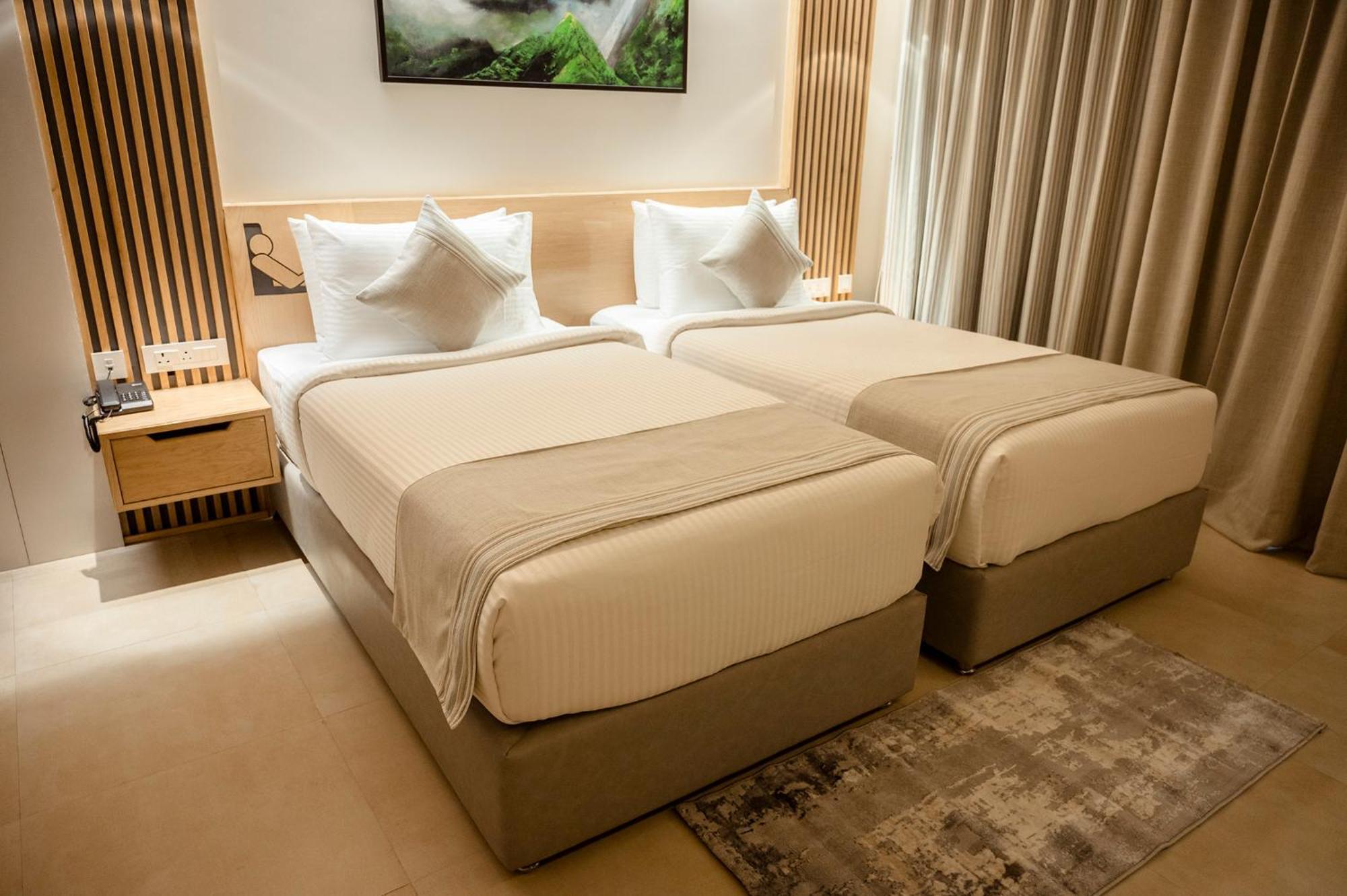 Hotel Lake View Baharampur 外观 照片