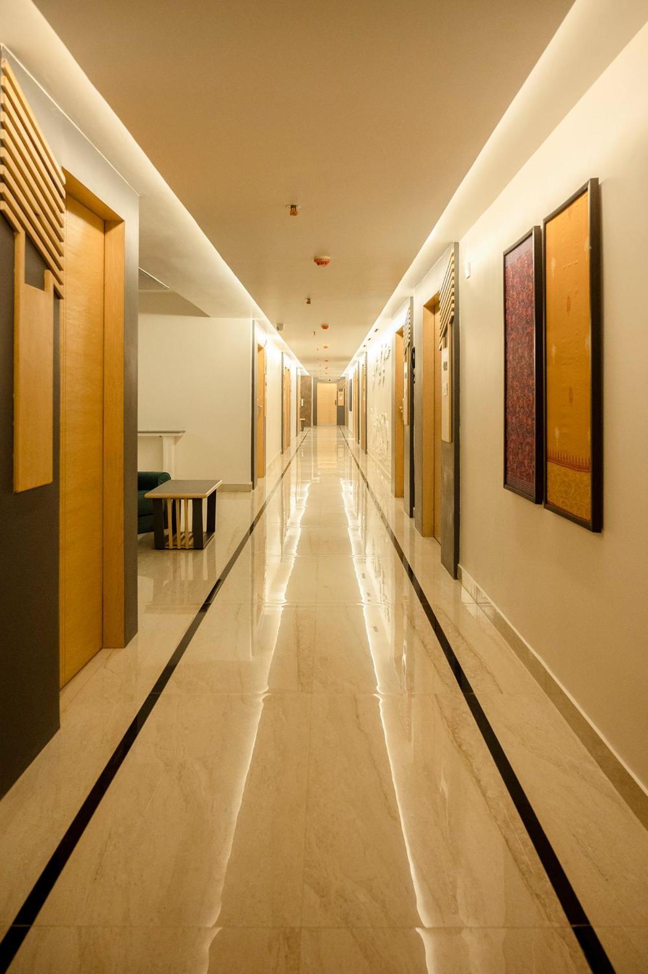 Hotel Lake View Baharampur 外观 照片